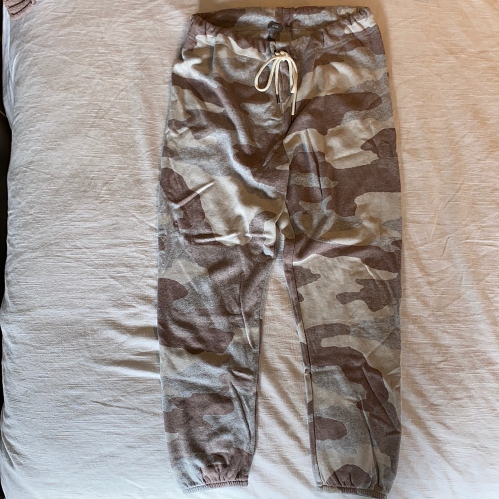 Aerie joggers